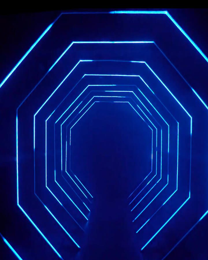 تونل نور با استفاده از پیکسل نواری به صورت تمام رنگ ریتمی